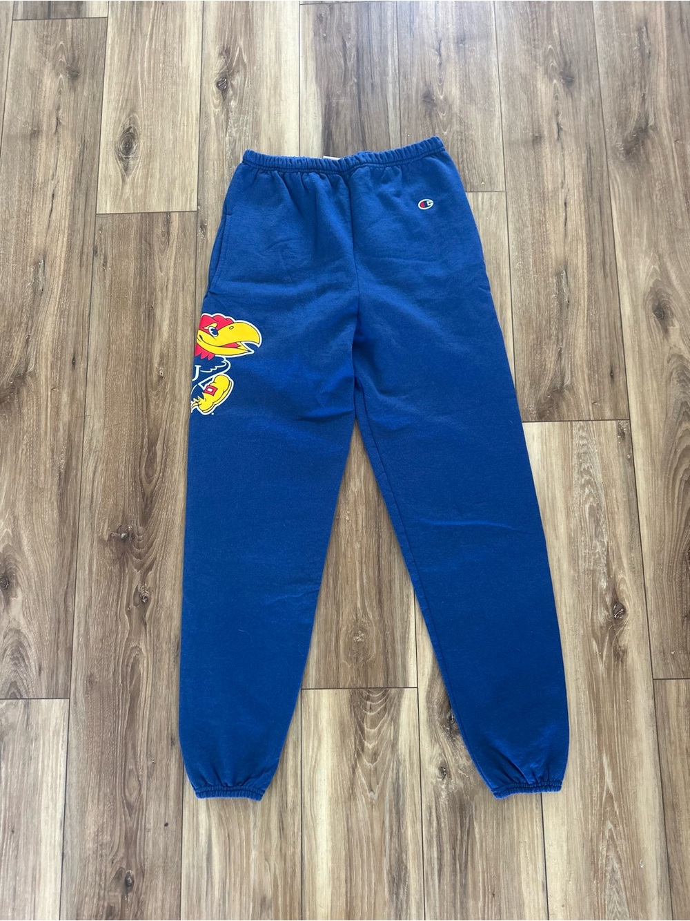 Champion men’s Royal Kansas Jayhawks college jogger Sweatpants size medium
